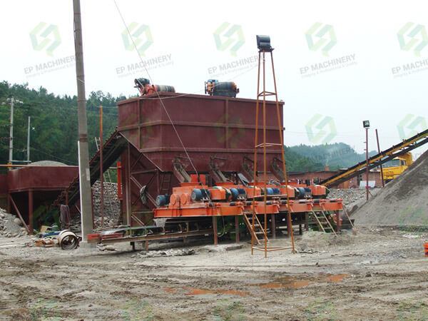 Aluminum slag briquette plant case